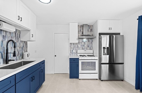 Tustin Apartment | 20% OFF Monthly/Cozy Modern Suite