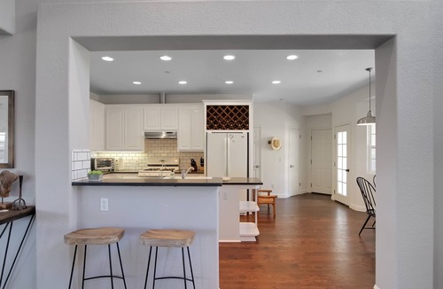 Lompoc House | 20 private acres, 180 degree views