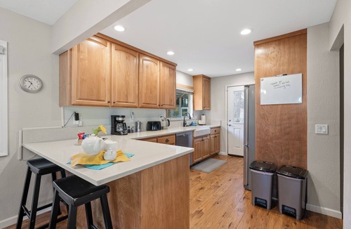 Tahoe Village House | 2100sq ft Tahoe home - Lake, Hiking, BBQ, Beach