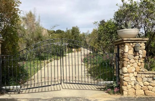 Goleta Cottage | 250th Birthday Special. July only. 495 nightly special for July. Be entranced