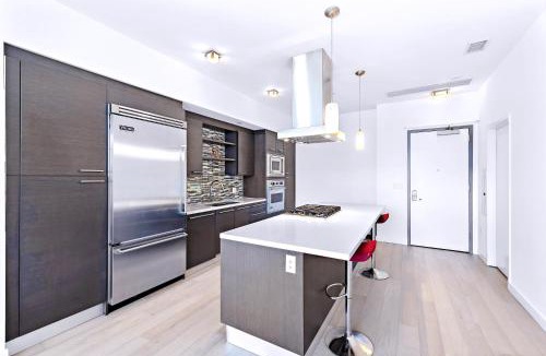 Santa Ana Apartment | 25th floor Luxury Penthouse