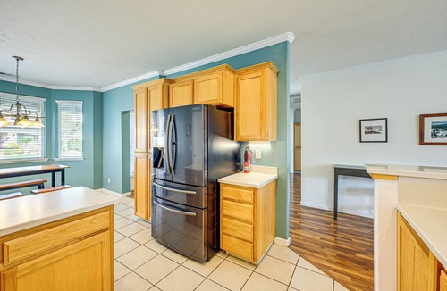 Reedley House | 26 Mi to Fresno: Pet-Friendly Home in Reedley!