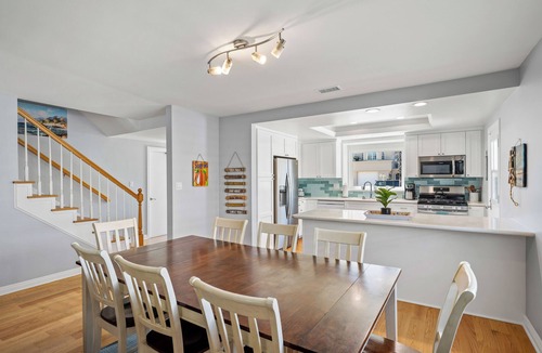Pierpont Bay House | 2834SR Coastal Pool Retreat in the Ventura Keys!