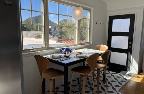 San Luis Obispo Apartment | 2BDRM LOFT APARTMENT WITH SUN DRENCHED DECK