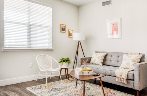 Centerville Apartment | 2BR in Fremont + Parking