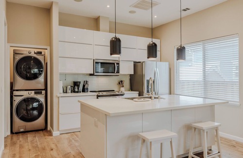 Northside House | 3-bedroom/2 bath house walkable to San Jose's Japantown