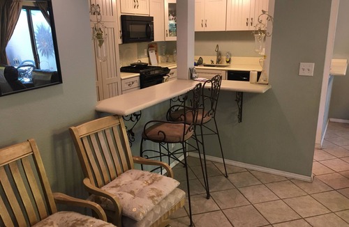 Baristo Condo | 3-bedroom condo in beautiful Palm Springs with 8 pools and spas, tennis, pickle