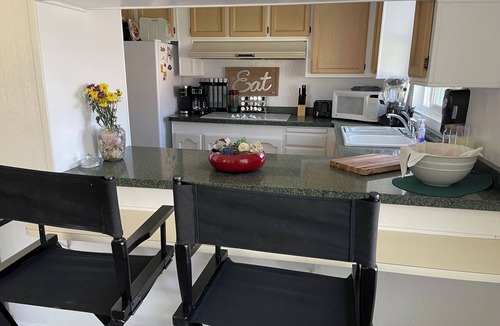 Thousand Palms House | 3-bedroom house in fabulous Thousand Palms with Mountain and Golf Course Views