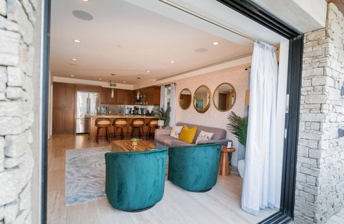 West Newport House | 3 BR, Roof Deck, Ocean Views, Hot Tub, Beach Block