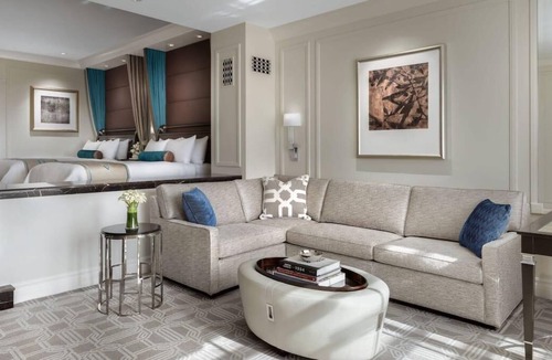 Las Vegas House | 3 Comfortable Units! Outdoor Pool, Parking, Close to City Center Las Vegas!