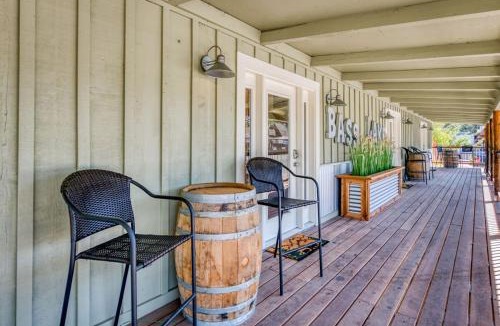 Bass Lake House | #3 Cottage Like Suite With Private Hot Tub