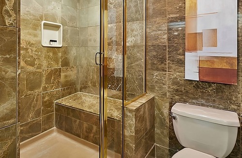 Sunrise Manor Hotel | 3 Gold Tower Premier Doubles at Golden Nugget Las Vegas, Pool, Nightlife!