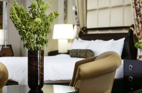 Las Vegas House | 3 Luxury King Rooms at The Palazzo at The Venetian, Outdoor Swimming Pool!