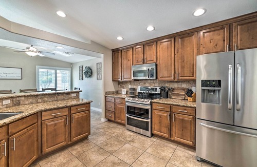 Lake Havasu City Cottage | 3 Mi to Lake: Lake Havasu Home w/Pool!