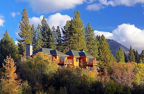 Incline Village Hotel | 3-Star Hotel ∙ Hyatt Residence Club Lake Tahoe, High Sierra Lodge