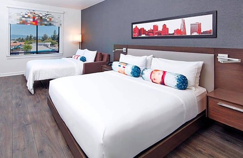 West San Jose Hotel | 3-Star Hotel ∙ Aloft San Jose Cupertino
