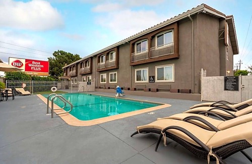 Milpitas Hotel | 3-Star Hotel ∙ Best Western Plus Brookside Inn