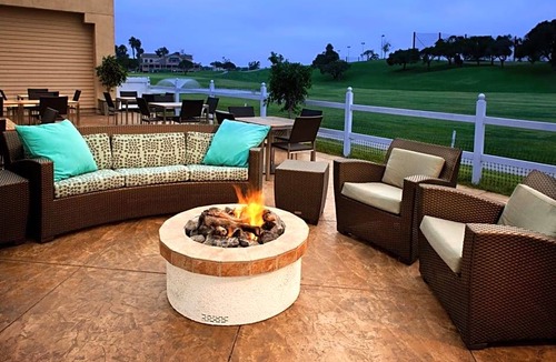 Oxnard Hotel | 3-Star Hotel ∙ Residence Inn by Marriott Oxnard River Ridge