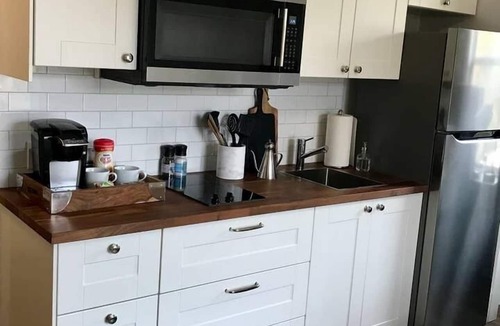 Downtown San Jose Apartment | 309-LG. Studio Center of San Pedro Sq. San Jose!