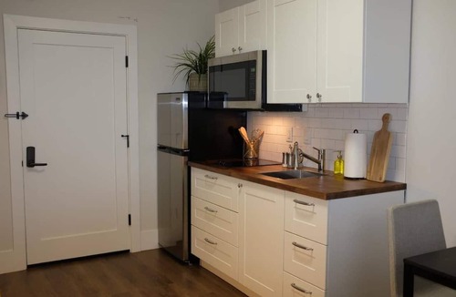 Downtown San Jose Apartment | 312-1 Bedroom Apt in San Jose. Pedestrian's Dream!