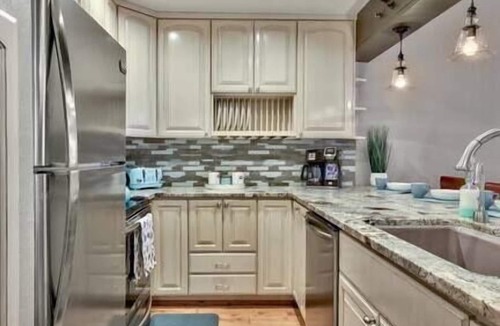 South Lake Tahoe House | 3Bd/3Ba Tahoe Resort: Ski, Beach Access, & Pool!