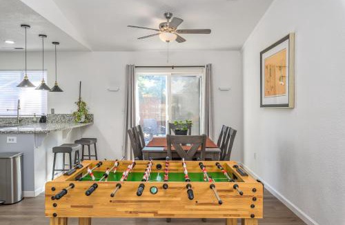 Merced House | 3BR Cozy Home~ Stylish & New ~ UC Merced ~ en route Yosemite!