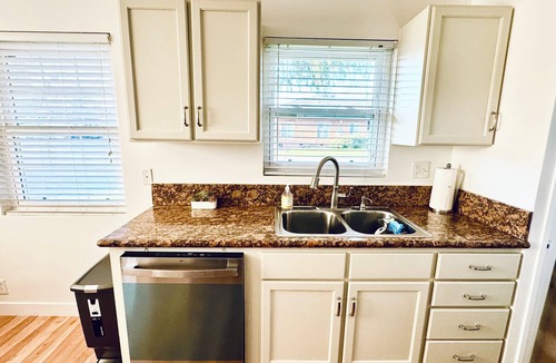Covina House | 3BR Family Home W/D, Parking, BBQ, Backyard & Premium Comfort