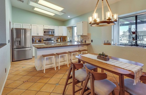 Lake Havasu City House | 4 Mi to Lake Havasu State Park: Home w/Mtn Views!