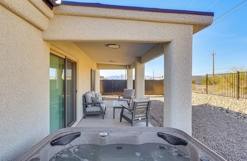 Lake Havasu City Cottage | 4 Mi to Lake Havasu State Park! Retreat w/Hot Tub
