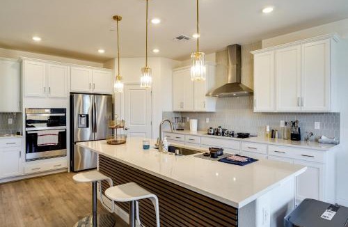 Peters House | 4 Mi to San Joaquin River: Manteca Home w/Patio!