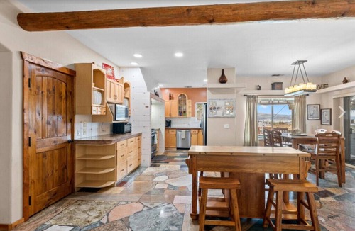 Lake Havasu City House | 4 MINUTES to Windsor Launch Ramp, Great Family Retreat!