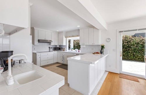 Carmel Meadows House | 4076 Point Lobos Panorama Retreat - Ocean View!
