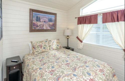 Plymouth House | 49er Village