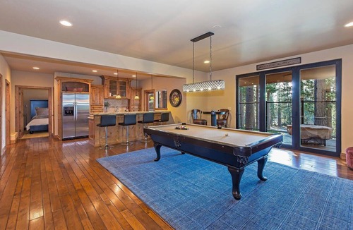 Incline Village House | 4BR Incline Village Lake View, Hot Tub & Pool Table