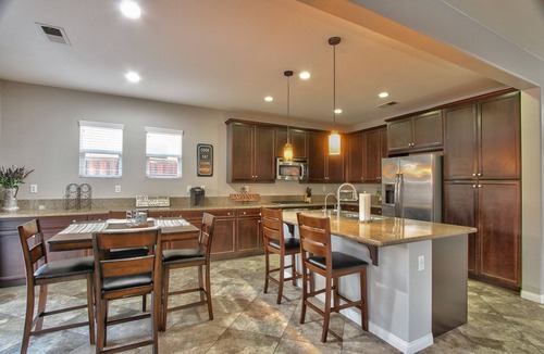 Temecula House | 5 Bedroom Home Just Minutes From Wine Country