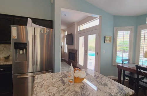 Paradise House | 5★ Guest Favorite Pool Home Near Strip and Airport. Peaceful Vegas Escape