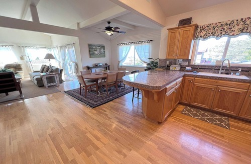 Park Hill House | 555 Lancaster Street Park Hill