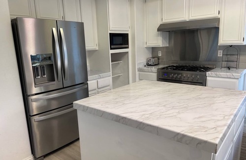 Monterey Park House | 6-Bedroom Movie Mansion w/Jacuzzi in lovely Monterey Park