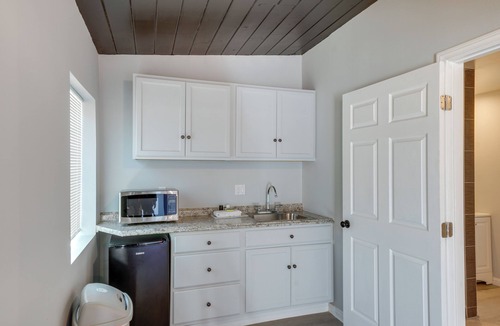 Frazier Park Apartment | 6 Mi to Frazier Mountain: Cozy Studio Retreat