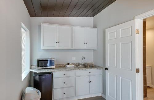 Frazier Park Apartment | 6 Mi to Frazier Mountain: Cozy Studio Retreat
