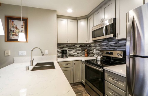 Mammoth Lakes Condo | 65 m² Condo ∙ 1 bedroom ∙ 4 guests