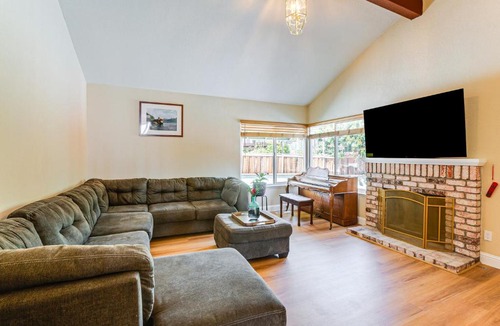 East San Jose House | 7 Mi to Dtwn San Jose: City-View Family Getaway