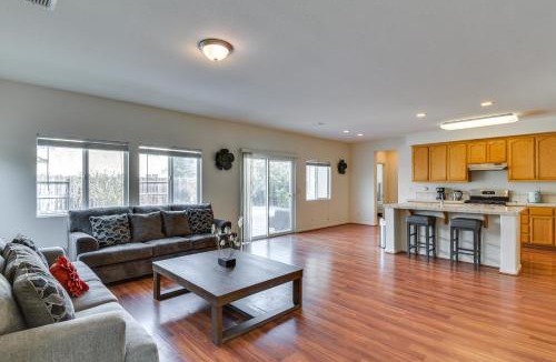 Merced House | 7 Mi to Lake Yosemite: Family Home w/Fenced Yard