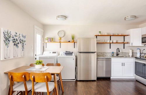 Midtown Apartment | #719 Cozy Midtown Reno Retreat