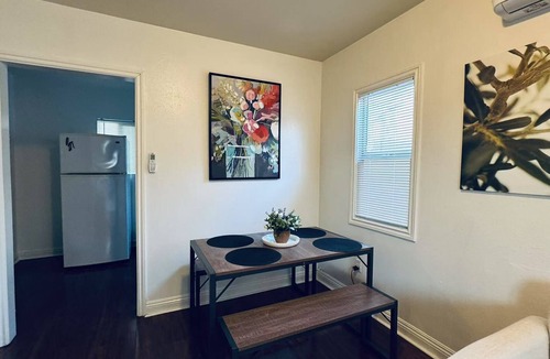 Central San Pedro Apartment | 756A Cozy Cottage 1 Bed w/Laundry - All Inclusive Coastal Town of San Pedro CA