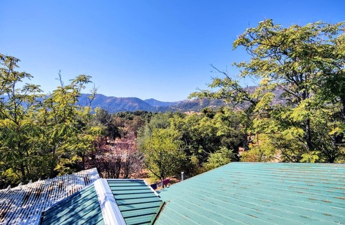 Ahwahnee Cabin | 8 Acre Spa Retreat | BBQ, Patio, Views, 3BR