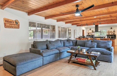 Yosemite Forks House | 8BR Yosemite Escape w/Views & Spa - Game Room & Pet-Friendly