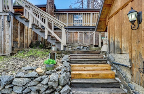 Wishon Cottage | 9 Mi to Bass Lake: Cabin w/Fire Pit in Wishon!