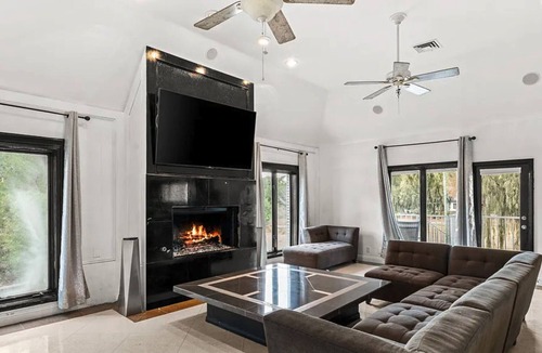 Green Valley North House | 9Bd/9Ba Mansion on Golf Course-Amazing retreat estate
