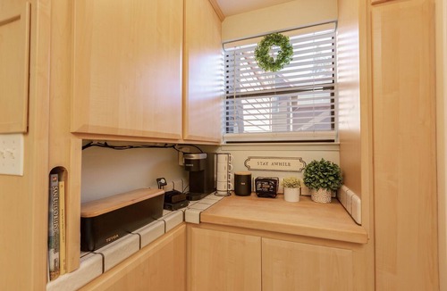 Old Town Historic District Condo | A/C in SLO! Spacious Peaceful Condo within blocks of Downtown!30 plus day rental